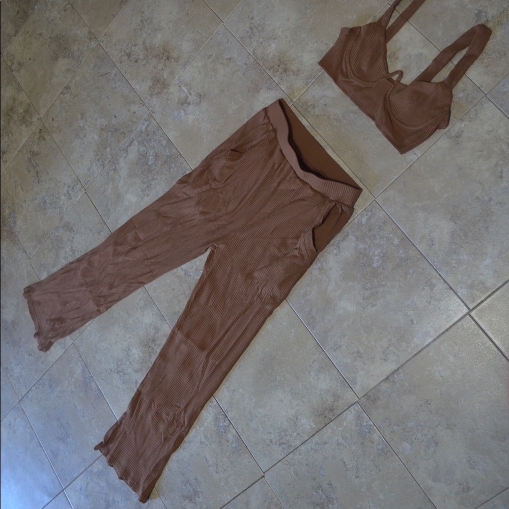 SheIn Laura Brown Ribbed Set Highwaist New - Picture 5 of 8
